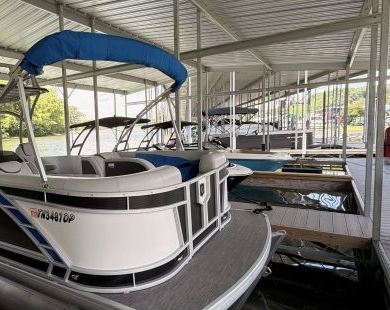 Freedom Boat Club reservation image for MAKO
