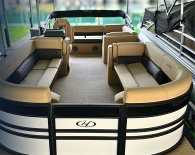 Freedom Boat Club reservation image for Babyface