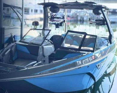 Freedom Boat Club reservation image for Binco